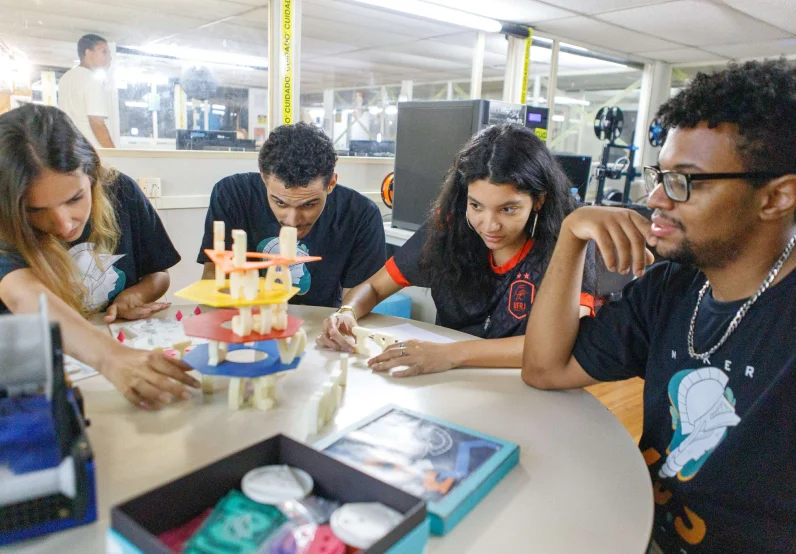 PIBIC UFRJ – Desenvolvimento de jogos na Educação Básica